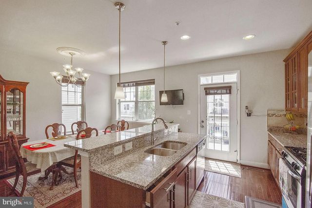 11882 COUNTRY SQUIRE WAY, Clarksburg, MD 20871
