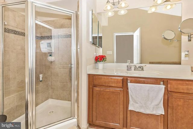11882 COUNTRY SQUIRE WAY, Clarksburg, MD 20871