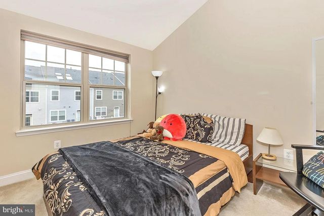11882 COUNTRY SQUIRE WAY, Clarksburg, MD 20871