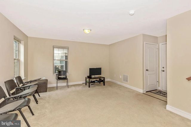 11882 COUNTRY SQUIRE WAY, Clarksburg, MD 20871