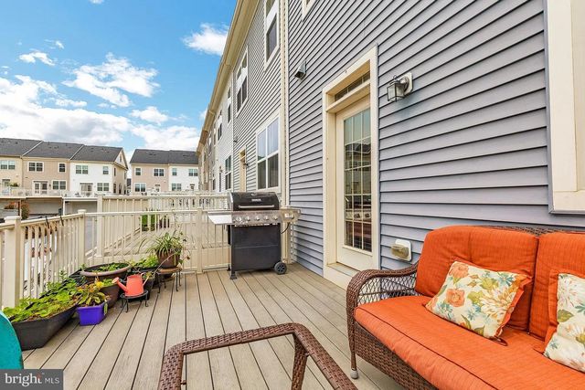 11882 COUNTRY SQUIRE WAY, Clarksburg, MD 20871