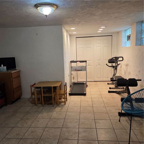 102 Raleigh Ct, Ross Twp, PA 15237
