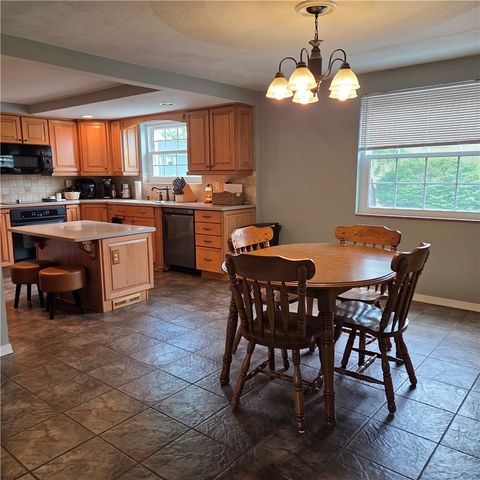 102 Raleigh Ct, Ross Twp, PA 15237
