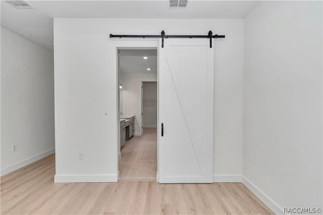 6334 W Settler Drive, Beverly Hills, FL 34465