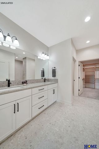 7922 S 42nd Street, Lincoln, NE 68516