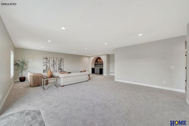 7922 S 42nd Street, Lincoln, NE 68516