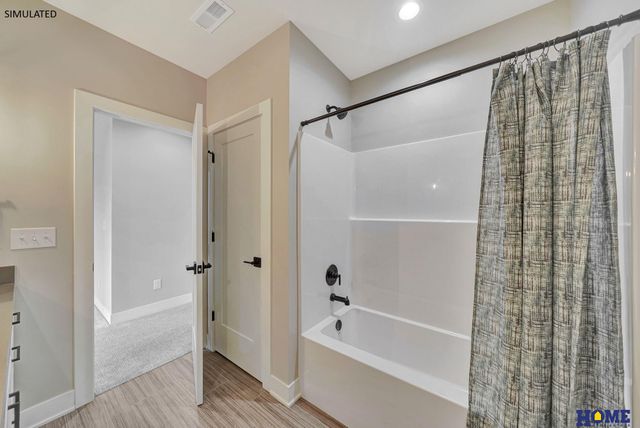 7922 S 42nd Street, Lincoln, NE 68516