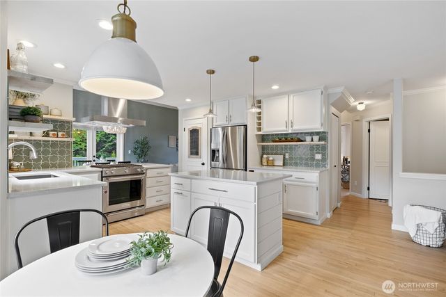 6412 150th Street SE, Snohomish, WA 98296
