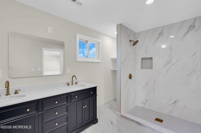 101 Clearwater Drive, Forked River, NJ 08731