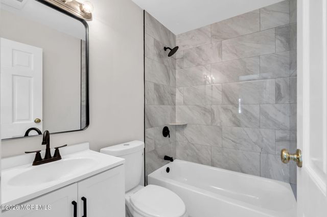 101 Clearwater Drive, Forked River, NJ 08731