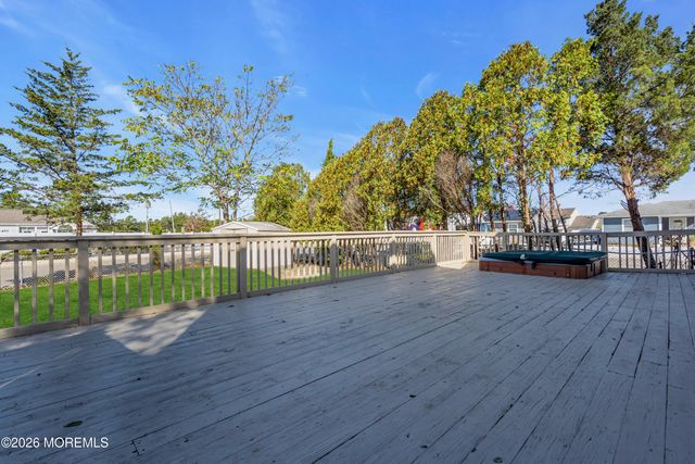 101 Clearwater Drive, Forked River, NJ 08731