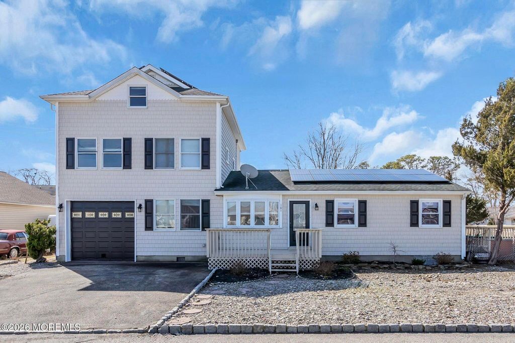 101 Clearwater Drive, Forked River, NJ 08731