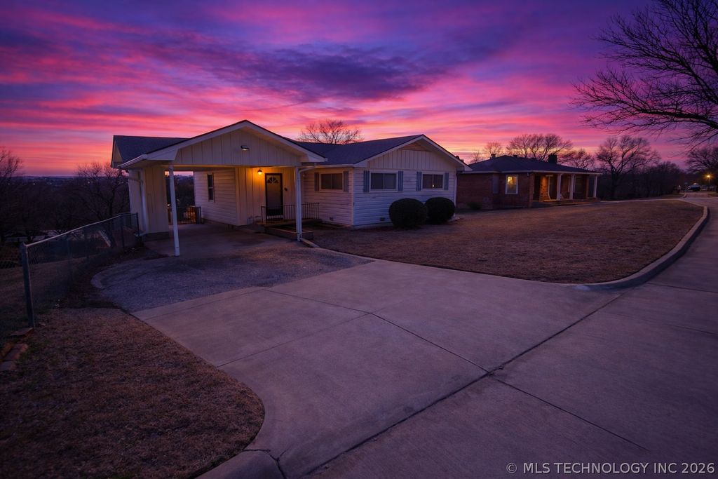 2219 N Main Street, Tulsa, OK 74106