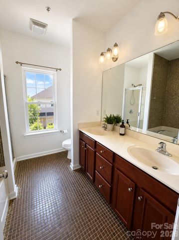 14712 Vernazza Place 1A, Charlotte, NC 28277