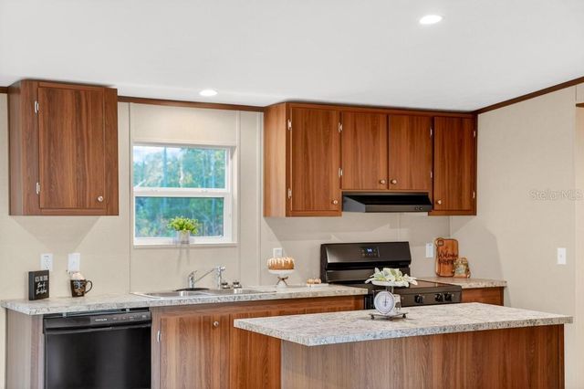 43740 SUNSET DRIVE, Paisley, FL 32767