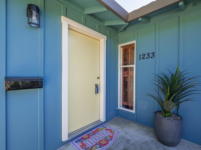 1233 Lime Drive, Sunnyvale, CA 94087