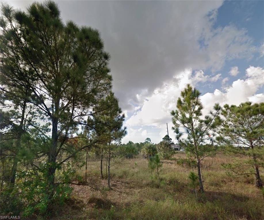 1068 Portland AVE S, LEHIGH ACRES, FL 33974 — exterior