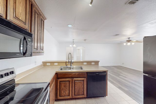 1118 Mulkey Lane, Denton, TX 76209