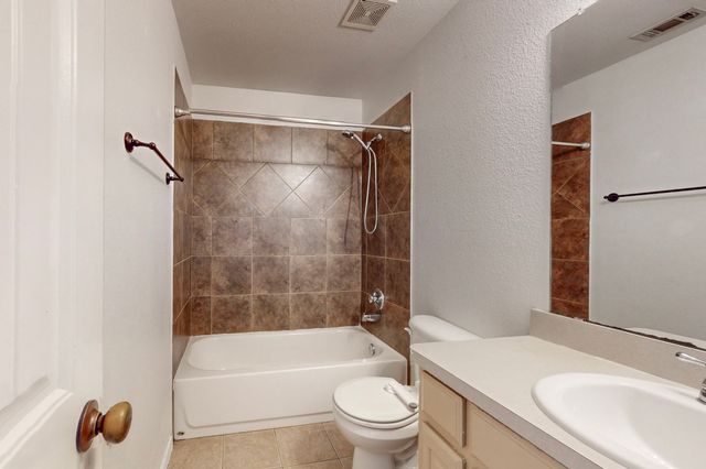 1118 Mulkey Lane, Denton, TX 76209