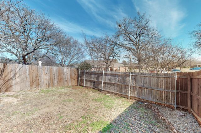 1118 Mulkey Lane, Denton, TX 76209