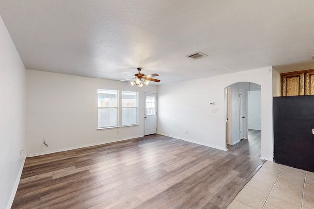 1118 Mulkey Lane, Denton, TX 76209