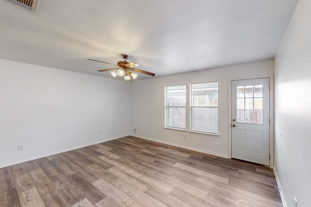 1118 Mulkey Lane, Denton, TX 76209