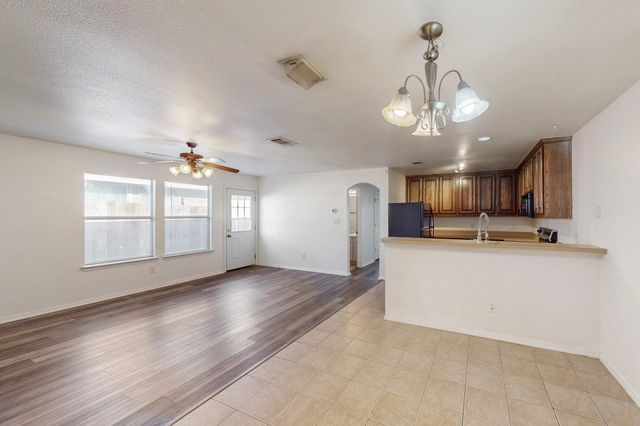 1118 Mulkey Lane, Denton, TX 76209