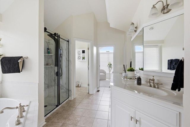 17660 NEWBERRY Circle, Council Bluffs, IA 51503