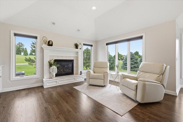 17660 NEWBERRY Circle, Council Bluffs, IA 51503