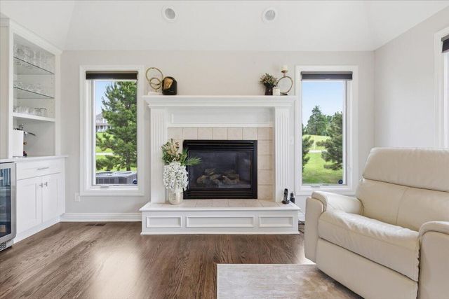 17660 NEWBERRY Circle, Council Bluffs, IA 51503