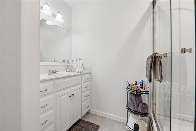 17660 NEWBERRY Circle, Council Bluffs, IA 51503
