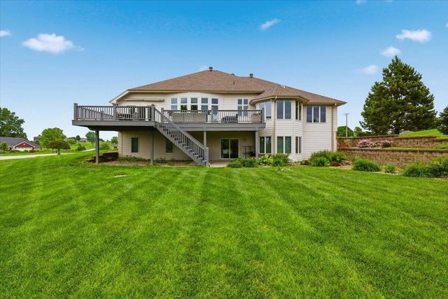 17660 NEWBERRY Circle, Council Bluffs, IA 51503