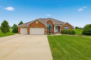 17660 NEWBERRY Circle, Council Bluffs, IA 51503