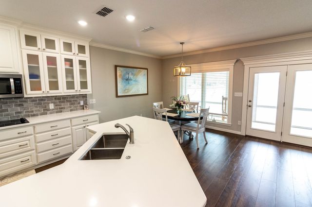 420 Island Drive, Murchison, TX 75778