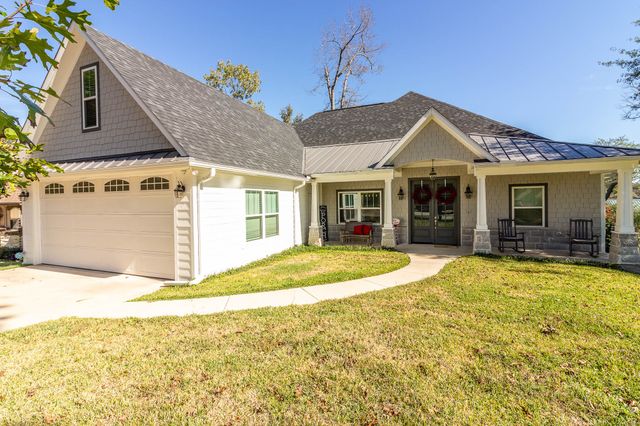 420 Island Drive, Murchison, TX 75778