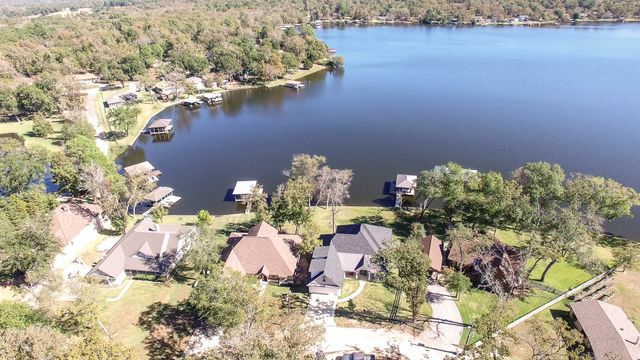 420 Island Drive, Murchison, TX 75778