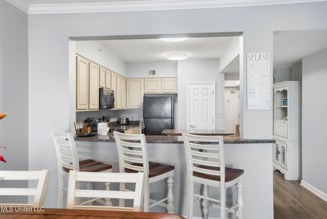 2230 Beach Drive, 1205, Gulfport, MS 39507