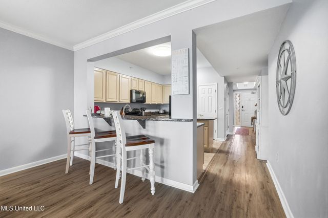 2230 Beach Drive, 1205, Gulfport, MS 39507