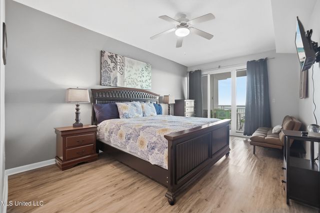 2230 Beach Drive, 1205, Gulfport, MS 39507