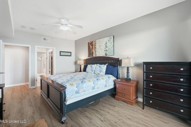 2230 Beach Drive, 1205, Gulfport, MS 39507