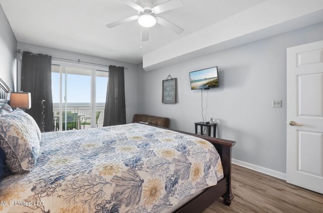 2230 Beach Drive, 1205, Gulfport, MS 39507