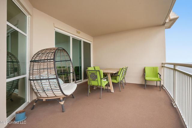 2230 Beach Drive, 1205, Gulfport, MS 39507