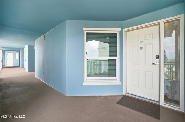 2230 Beach Drive, 1205, Gulfport, MS 39507