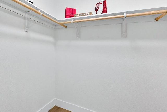 6211 Longmont Way, Carmichael, CA 95608