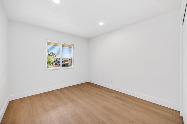 6211 Longmont Way, Carmichael, CA 95608