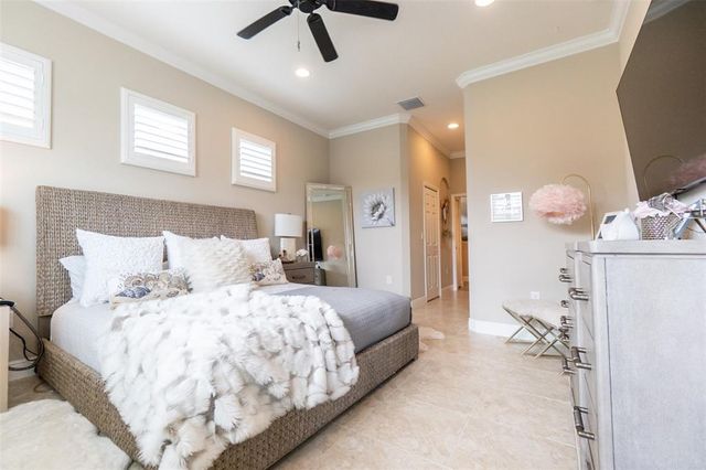 2435 PAWTUCKET PASS, Mount Dora, FL 32757