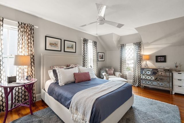 22 Grant St, Needham, MA 02492