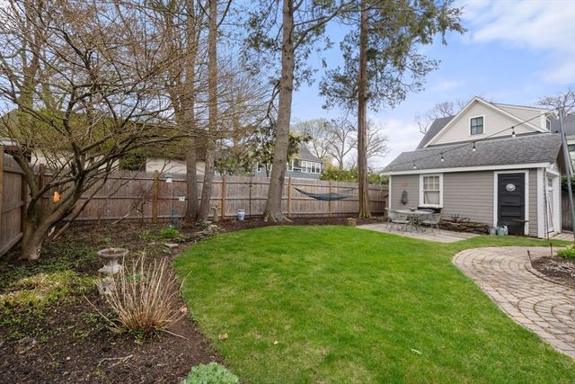 22 Grant St, Needham, MA 02492