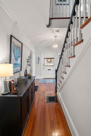 22 Grant St, Needham, MA 02492