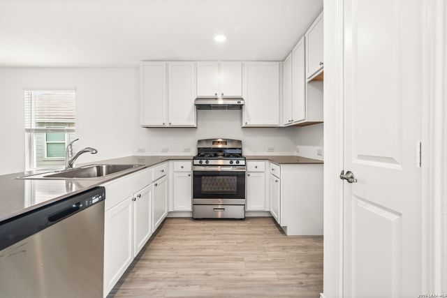 10119 Ana Heights, San Antonio, TX 78224